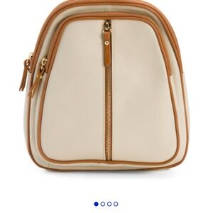 VALENTINA
Made In Italy Leather Dome Convertible Backpack NWOT